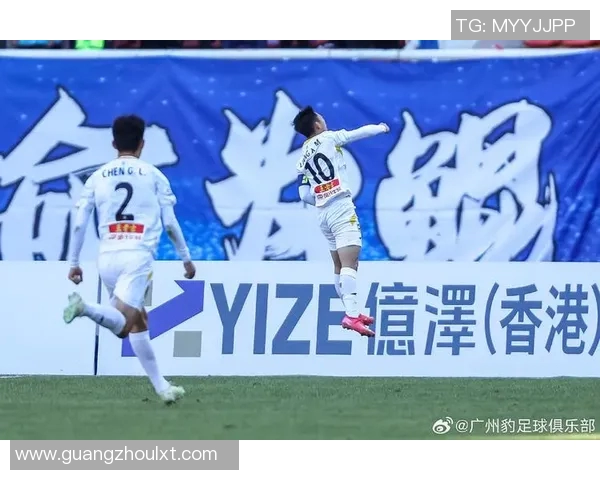 广州足球队领跑最新灵活性排行榜前十名球队分析与展望 广州足球队领跑最新灵活性排行榜前十名球队分析与展望