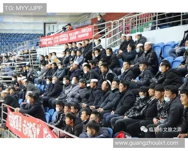 成都篮球队的默契配合揭秘:如何在赛场上实现团队协作与胜利 成都篮球队的默契配合揭秘:如何在赛场上实现团队协作与胜利