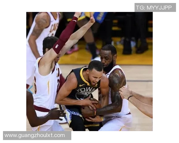 杭州篮球队包夹战术分析及其对比赛结果的影响探讨 杭州篮球队包夹战术分析及其对比赛结果的影响探讨