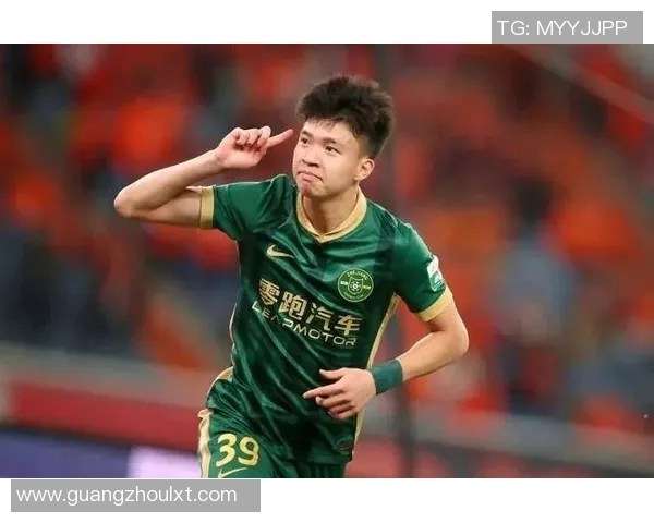 2022中超足球明星盘点与表现分析揭示中国足球新势力崛起